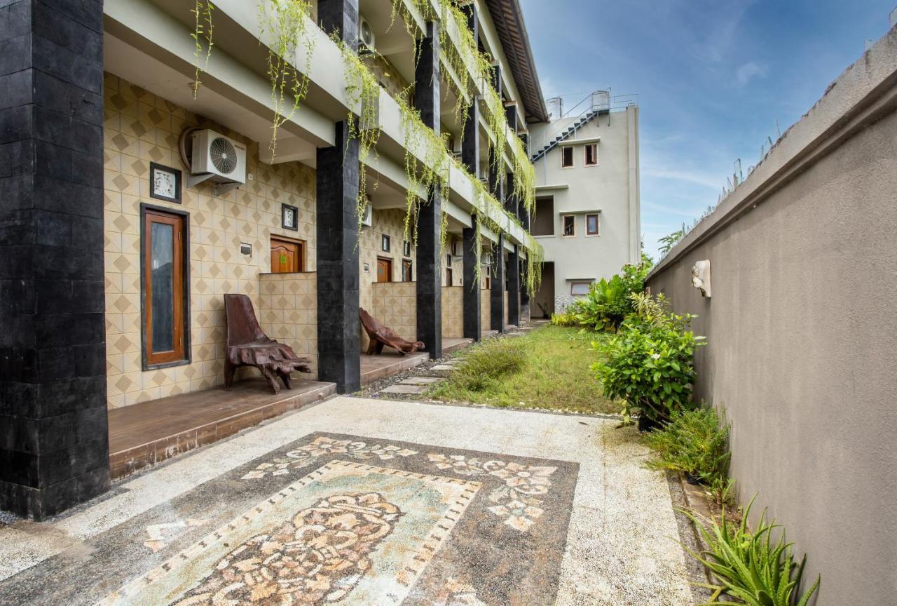 Lavanda Guesthouse/Homestay Джимбаран Экстерьер фото